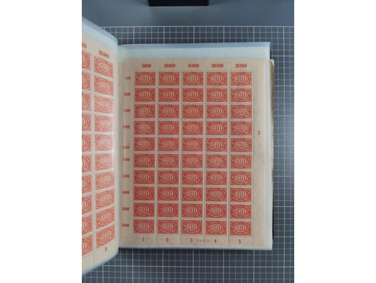 1922, meist postfrische Sammlung mit 100 Bogen ex Mi.-Nr. 246-57, teils sign. INFLA Berlin, in guter Erhaltung, teils übliche