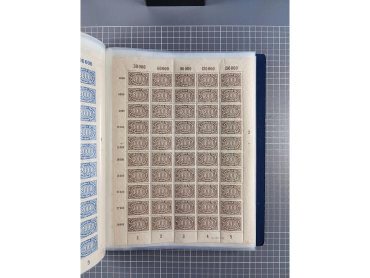 1922, meist postfrische Sammlung mit 100 Bogen ex Mi.-Nr. 246-57, teils sign. INFLA Berlin, in guter Erhaltung, teils übliche