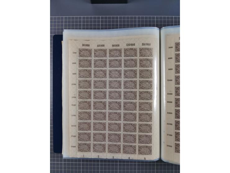 1922, meist postfrische Sammlung mit 100 Bogen ex Mi.-Nr. 246-57, teils sign. INFLA Berlin, in guter Erhaltung, teils übliche