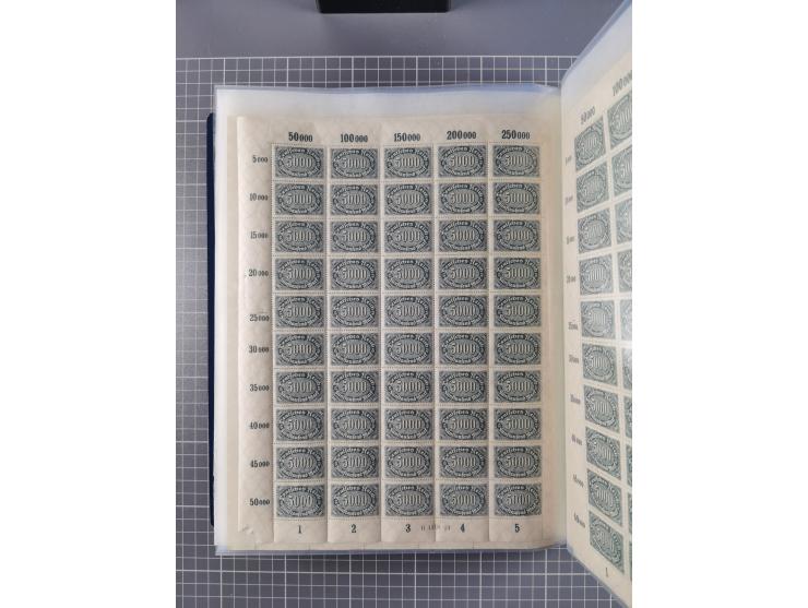 1922, meist postfrische Sammlung mit 100 Bogen ex Mi.-Nr. 246-57, teils sign. INFLA Berlin, in guter Erhaltung, teils übliche