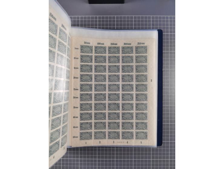 1922, meist postfrische Sammlung mit 100 Bogen ex Mi.-Nr. 246-57, teils sign. INFLA Berlin, in guter Erhaltung, teils übliche