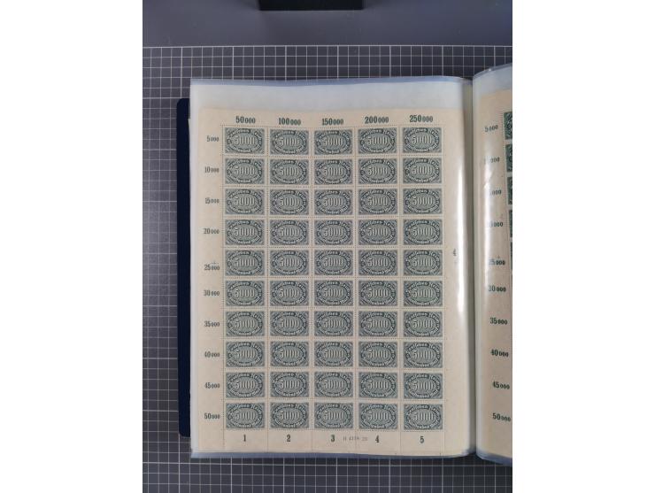 1922, meist postfrische Sammlung mit 100 Bogen ex Mi.-Nr. 246-57, teils sign. INFLA Berlin, in guter Erhaltung, teils übliche