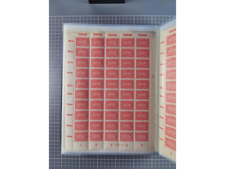 1922, meist postfrische Sammlung mit 100 Bogen ex Mi.-Nr. 246-57, teils sign. INFLA Berlin, in guter Erhaltung, teils übliche