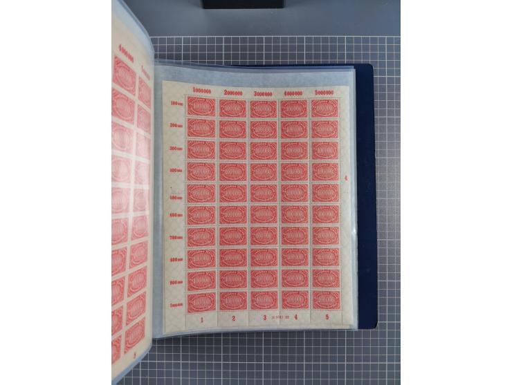 1922, meist postfrische Sammlung mit 100 Bogen ex Mi.-Nr. 246-57, teils sign. INFLA Berlin, in guter Erhaltung, teils übliche