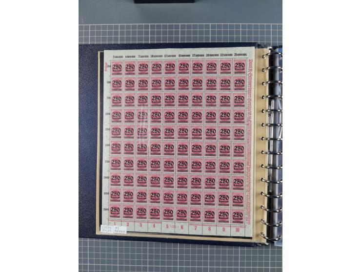 1919/23, meist postfrische Sammlung mit über 200 Bögen, bis auf wenige aufgetrennte Exemplare in kpl. Bogen, dabei auch etwas