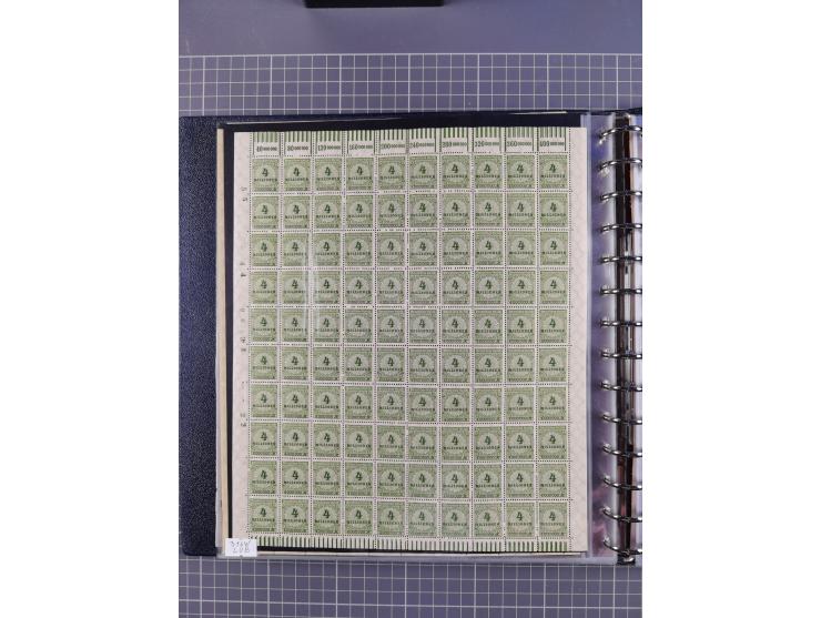 1919/23, meist postfrische Sammlung mit über 200 Bögen, bis auf wenige aufgetrennte Exemplare in kpl. Bogen, dabei auch etwas