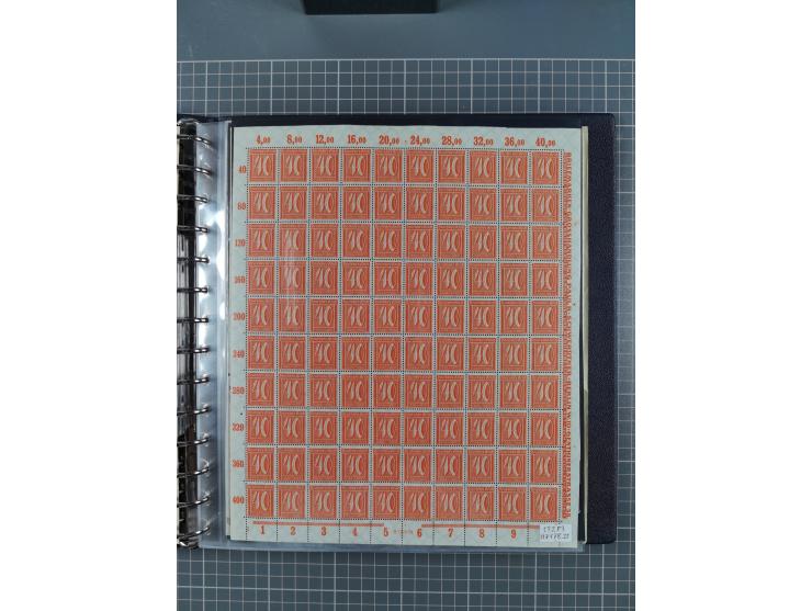 1919/23, meist postfrische Sammlung mit über 200 Bögen, bis auf wenige aufgetrennte Exemplare in kpl. Bogen, dabei auch etwas