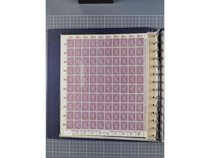 1919/23, meist postfrische Sammlung mit über 200 Bögen, bis auf wenige aufgetrennte Exemplare in kpl. Bogen, dabei auch etwas