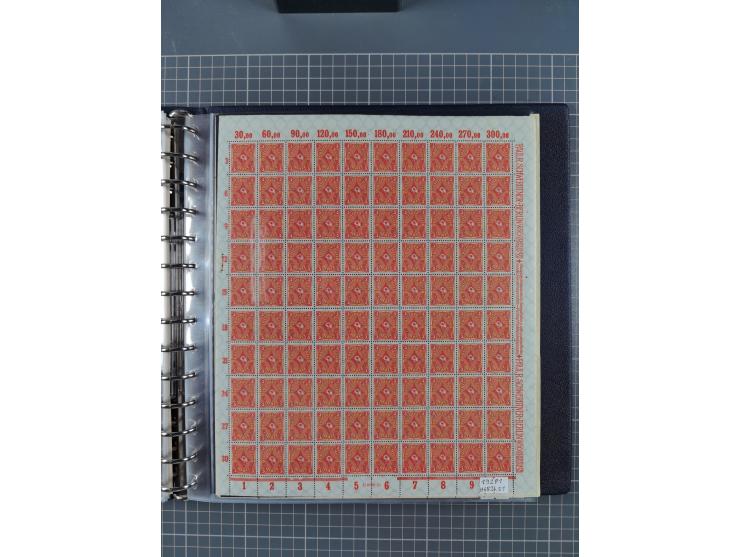 1919/23, meist postfrische Sammlung mit über 200 Bögen, bis auf wenige aufgetrennte Exemplare in kpl. Bogen, dabei auch etwas