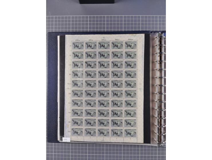 1919/23, meist postfrische Sammlung mit über 200 Bögen, bis auf wenige aufgetrennte Exemplare in kpl. Bogen, dabei auch etwas