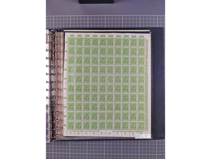 1919/23, meist postfrische Sammlung mit über 200 Bögen, bis auf wenige aufgetrennte Exemplare in kpl. Bogen, dabei auch etwas