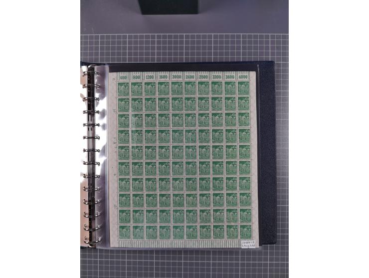 1919/23, meist postfrische Sammlung mit über 200 Bögen, bis auf wenige aufgetrennte Exemplare in kpl. Bogen, dabei auch etwas