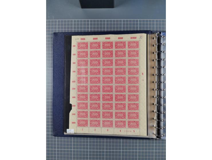 1919/23, meist postfrische Sammlung mit über 200 Bögen, bis auf wenige aufgetrennte Exemplare in kpl. Bogen, dabei auch etwas