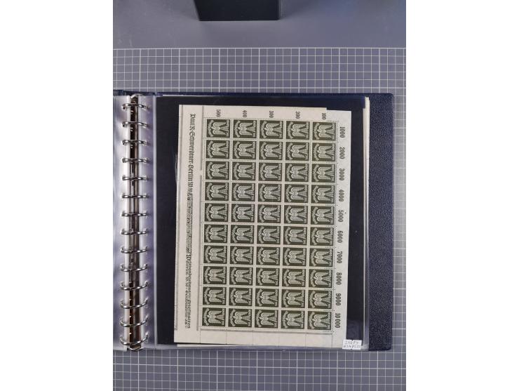 1919/23, meist postfrische Sammlung mit über 200 Bögen, bis auf wenige aufgetrennte Exemplare in kpl. Bogen, dabei auch etwas