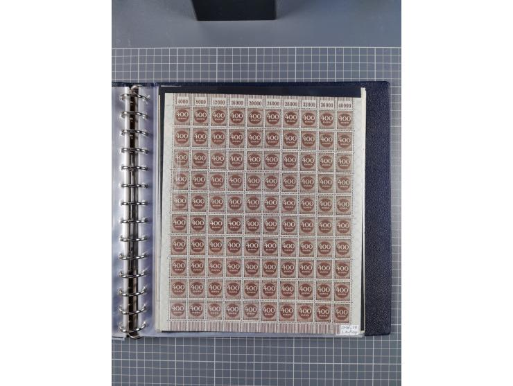 1919/23, meist postfrische Sammlung mit über 200 Bögen, bis auf wenige aufgetrennte Exemplare in kpl. Bogen, dabei auch etwas