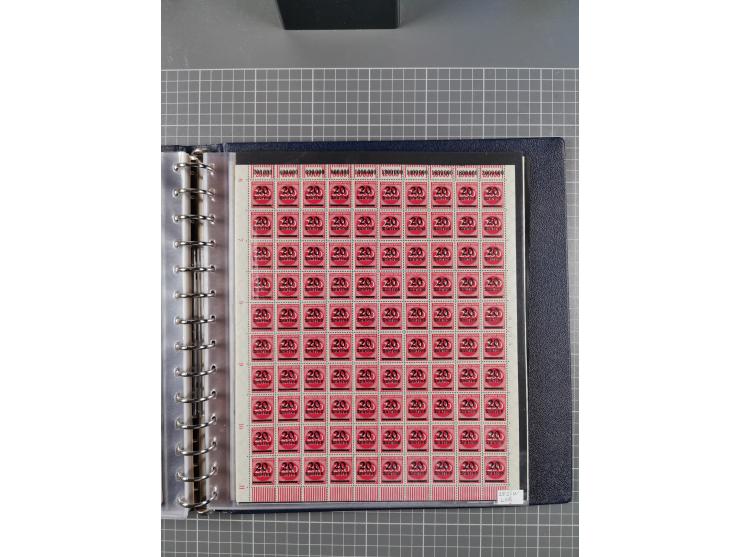 1919/23, meist postfrische Sammlung mit über 200 Bögen, bis auf wenige aufgetrennte Exemplare in kpl. Bogen, dabei auch etwas