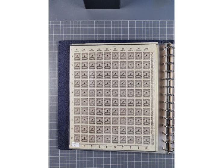 1919/23, meist postfrische Sammlung mit über 200 Bögen, bis auf wenige aufgetrennte Exemplare in kpl. Bogen, dabei auch etwas