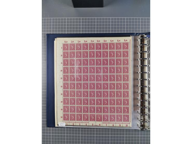 1919/23, meist postfrische Sammlung mit über 200 Bögen, bis auf wenige aufgetrennte Exemplare in kpl. Bogen, dabei auch etwas