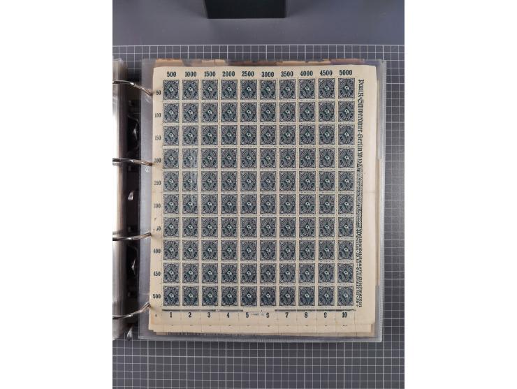 1921/22, postfrischer und ungebrauchter Bestand mit etwas über 200 Bogen und Bogenteilen, dabei Walzen- und Plattenbogen, HAN