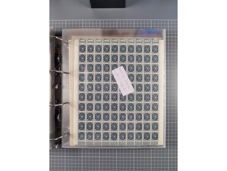 1921/22, postfrischer und ungebrauchter Bestand mit etwas über 200 Bogen und Bogenteilen, dabei Walzen- und Plattenbogen, HAN