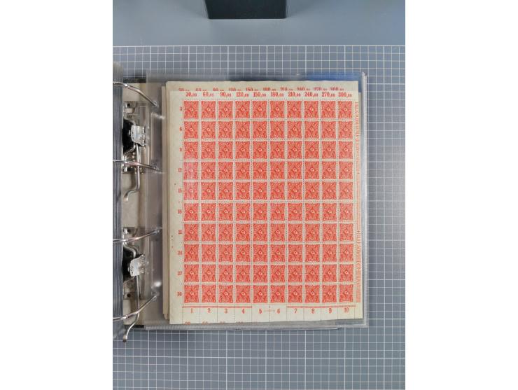 1921/22, postfrischer und ungebrauchter Bestand mit etwas über 200 Bogen und Bogenteilen, dabei Walzen- und Plattenbogen, HAN