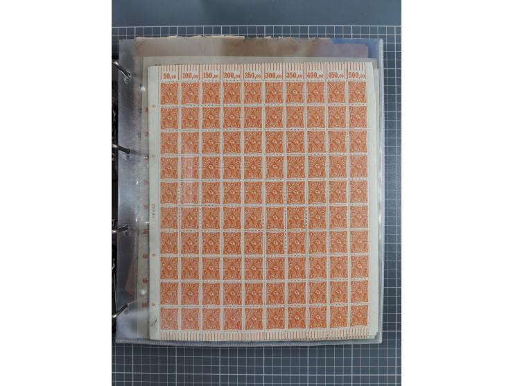 1921/22, postfrischer und ungebrauchter Bestand mit etwas über 200 Bogen und Bogenteilen, dabei Walzen- und Plattenbogen, HAN