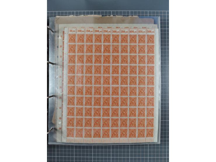 1921/22, postfrischer und ungebrauchter Bestand mit etwas über 200 Bogen und Bogenteilen, dabei Walzen- und Plattenbogen, HAN