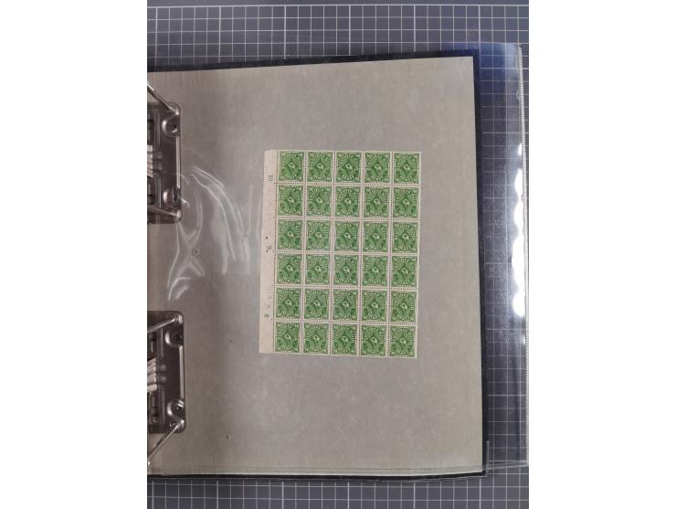 1921/22, postfrischer und ungebrauchter Bestand mit etwas über 200 Bogen und Bogenteilen, dabei Walzen- und Plattenbogen, HAN