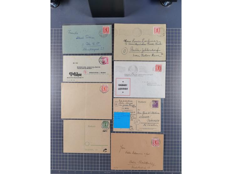 1945/48, über 200 Briefe, Karten und Ganzsachen mit frühe Post von und nach Berlin, R-Briefe, interessante Mischfrankaturen, 