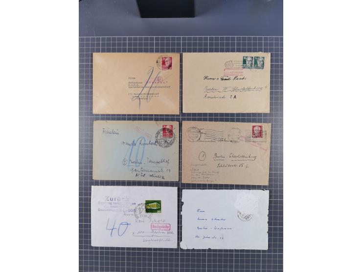 Postkrieg: 1948/85, Partie mit 45 Briefen, Karten und Ganzsachen, dabei Schwärzungen, Aufkleber, Hinweisstempel usw.