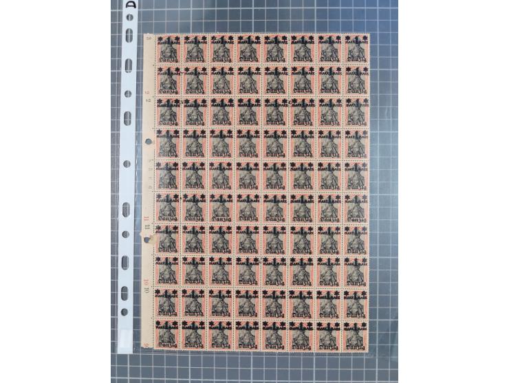 1920, Netzunterdruck mit Spitzen nach unten: 1 M. auf 30 Pfg., 80 Exemplare im Bogenteil, wegen Anhaftungen fallen 2 Exemplar