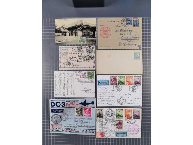 1870/1960 (ca.), over 150 covers and cards, strength in the 1910/40 period, some interesting frankings and usages throughout,