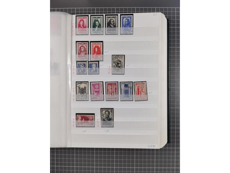 1800/1980(ca.), reichhaltige gestempelte Partie mit Marken und vielen Briefen (meist bis 1900) in 7 Steckbüchern und 2 Ordner