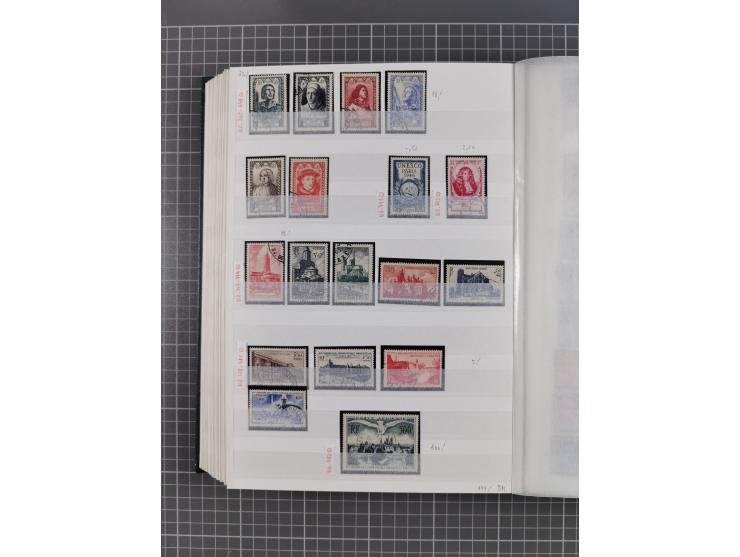 1800/1980(ca.), reichhaltige gestempelte Partie mit Marken und vielen Briefen (meist bis 1900) in 7 Steckbüchern und 2 Ordner