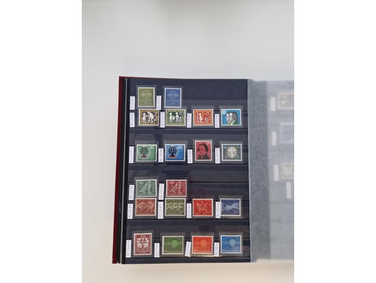 1920/2001, postfrischer, ungebrauchte und gestempelter Bestand in 8 großen Kartons, dabei Sammlungen Bund mit Posthorn, Berli