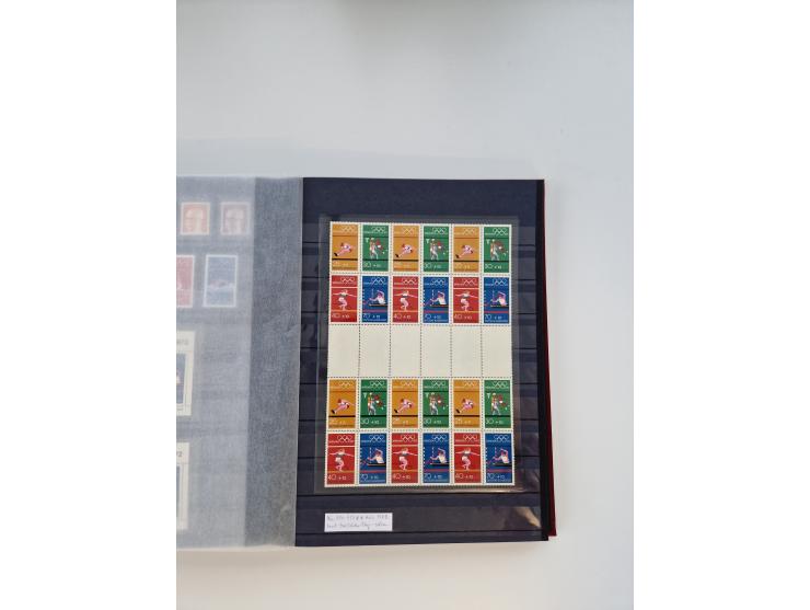 1920/2001, postfrischer, ungebrauchte und gestempelter Bestand in 8 großen Kartons, dabei Sammlungen Bund mit Posthorn, Berli