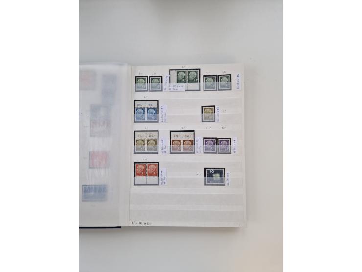 1920/2001, postfrischer, ungebrauchte und gestempelter Bestand in 8 großen Kartons, dabei Sammlungen Bund mit Posthorn, Berli