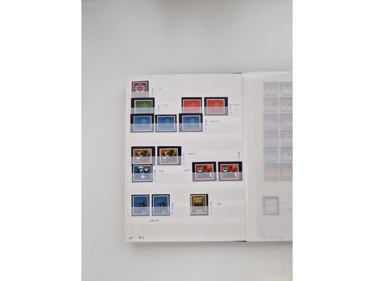 1920/2001, postfrischer, ungebrauchte und gestempelter Bestand in 8 großen Kartons, dabei Sammlungen Bund mit Posthorn, Berli