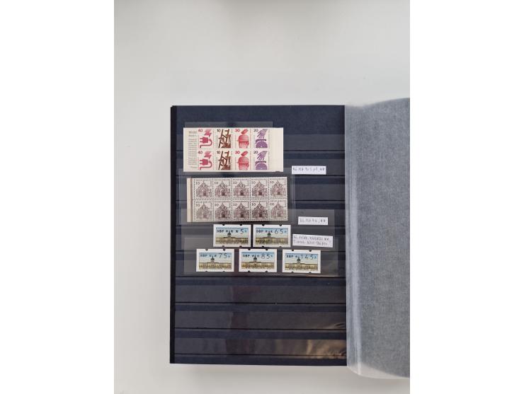 1920/2001, postfrischer, ungebrauchte und gestempelter Bestand in 8 großen Kartons, dabei Sammlungen Bund mit Posthorn, Berli