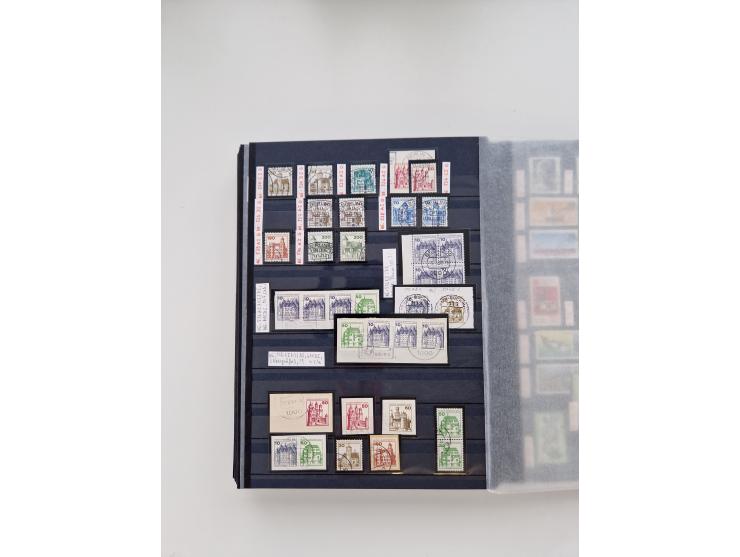 1920/2001, postfrischer, ungebrauchte und gestempelter Bestand in 8 großen Kartons, dabei Sammlungen Bund mit Posthorn, Berli