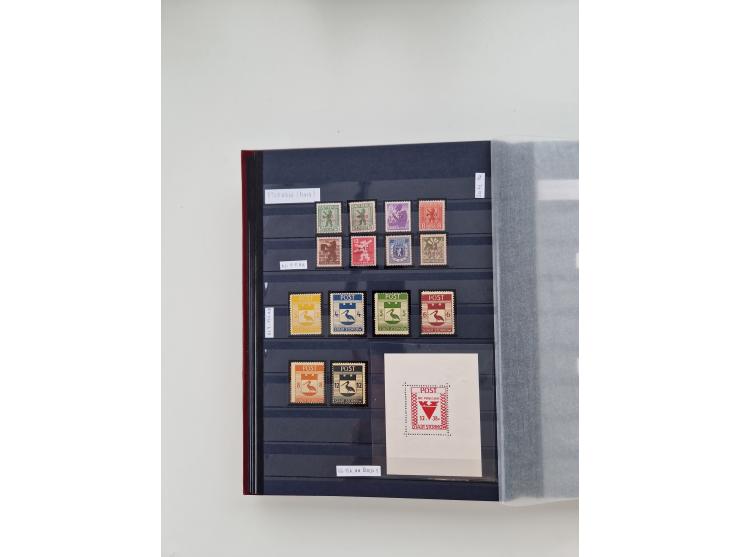 1920/2001, postfrischer, ungebrauchte und gestempelter Bestand in 8 großen Kartons, dabei Sammlungen Bund mit Posthorn, Berli