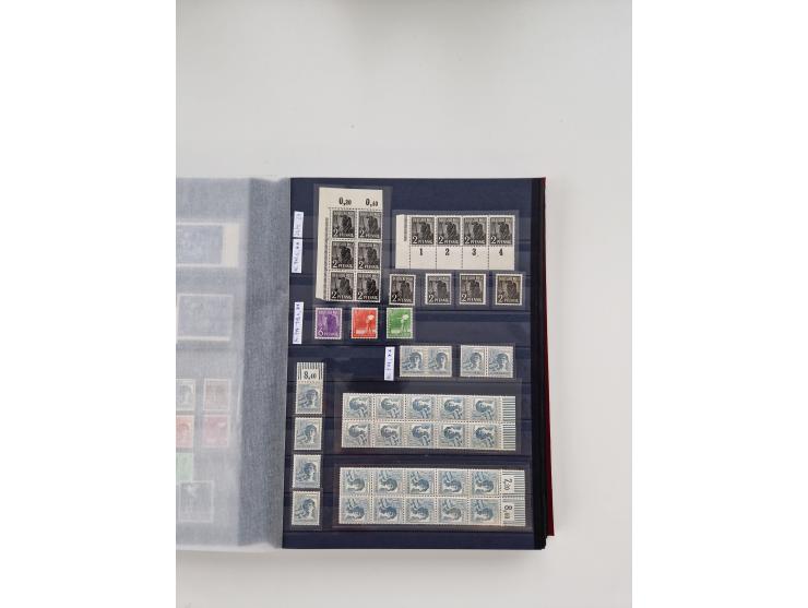 1920/2001, postfrischer, ungebrauchte und gestempelter Bestand in 8 großen Kartons, dabei Sammlungen Bund mit Posthorn, Berli