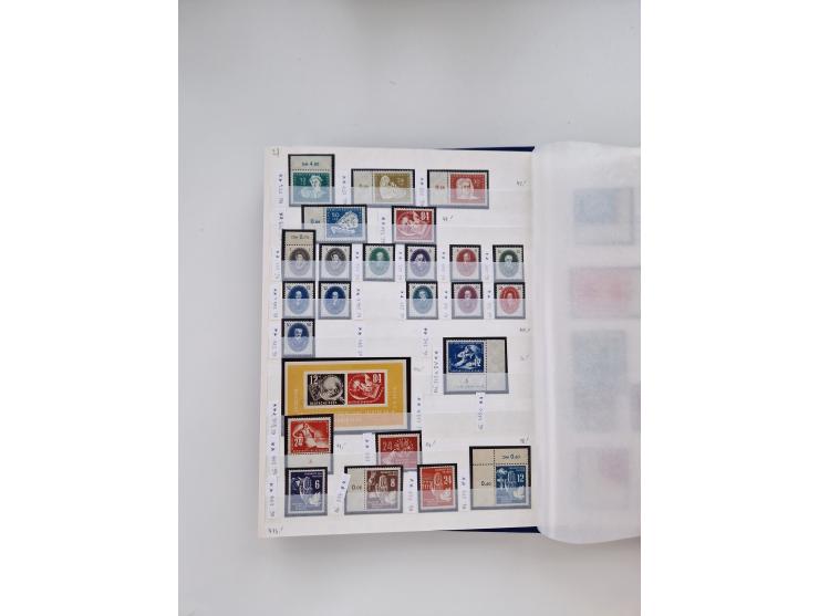 1920/2001, postfrischer, ungebrauchte und gestempelter Bestand in 8 großen Kartons, dabei Sammlungen Bund mit Posthorn, Berli