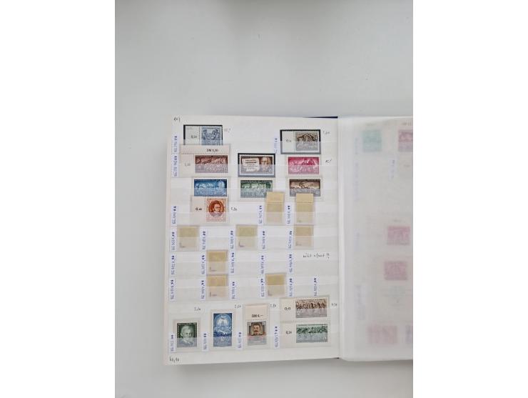 1920/2001, postfrischer, ungebrauchte und gestempelter Bestand in 8 großen Kartons, dabei Sammlungen Bund mit Posthorn, Berli