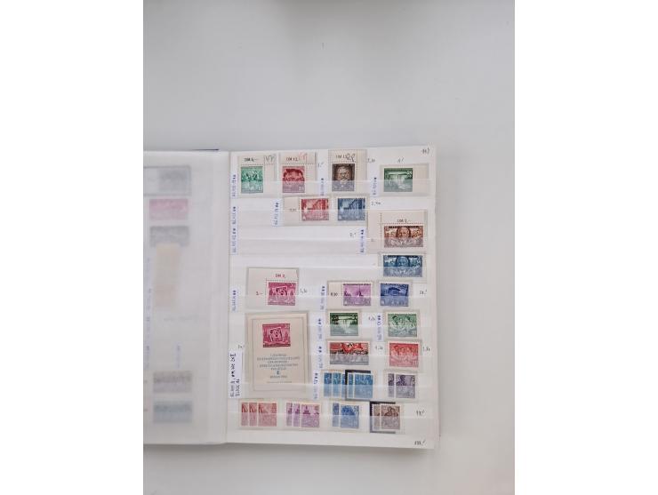 1920/2001, postfrischer, ungebrauchte und gestempelter Bestand in 8 großen Kartons, dabei Sammlungen Bund mit Posthorn, Berli