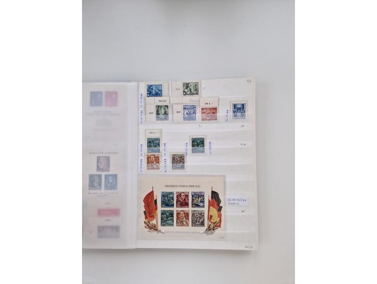 1920/2001, postfrischer, ungebrauchte und gestempelter Bestand in 8 großen Kartons, dabei Sammlungen Bund mit Posthorn, Berli