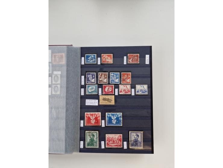 1920/2001, postfrischer, ungebrauchte und gestempelter Bestand in 8 großen Kartons, dabei Sammlungen Bund mit Posthorn, Berli