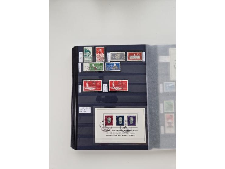 1920/2001, postfrischer, ungebrauchte und gestempelter Bestand in 8 großen Kartons, dabei Sammlungen Bund mit Posthorn, Berli