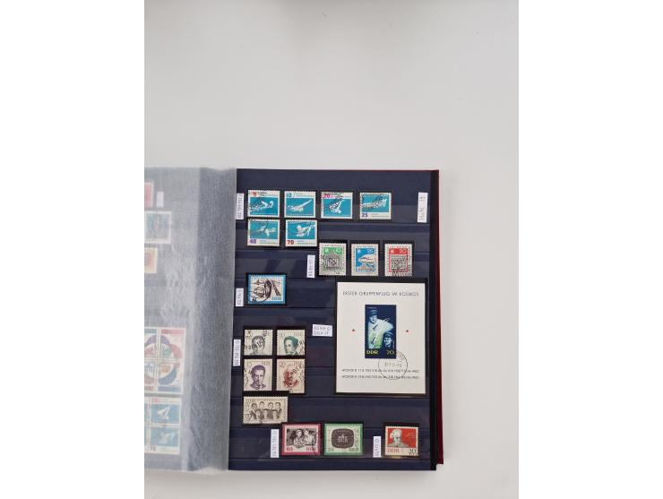 1920/2001, postfrischer, ungebrauchte und gestempelter Bestand in 8 großen Kartons, dabei Sammlungen Bund mit Posthorn, Berli