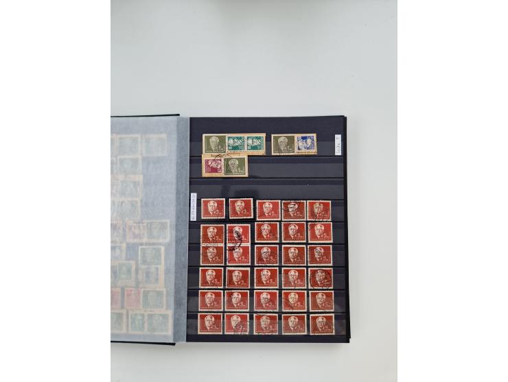 1920/2001, postfrischer, ungebrauchte und gestempelter Bestand in 8 großen Kartons, dabei Sammlungen Bund mit Posthorn, Berli